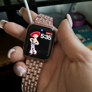 𝐏𝐢𝐧𝐤 𝐈-𝐖𝐚𝐭𝐜𝐡 𝐒𝐄 𝐬𝐞𝐫𝐢𝐞𝐬 (𝐛𝐚𝐫𝐞𝐥𝐲 𝐮𝐬𝐞𝐝) 𝟐𝟎𝟐𝟐